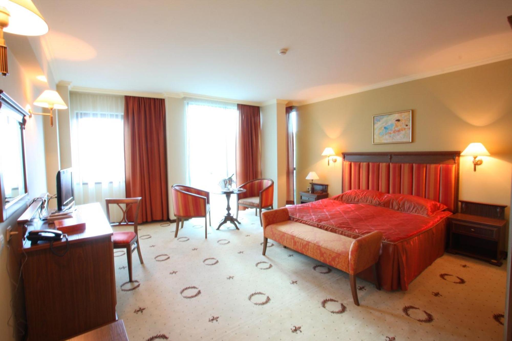 Efir Hotel Stara Zagora Ngoại thất bức ảnh